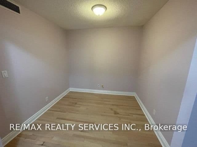 1 Elm Drive, Unit 312 thumbnail 3