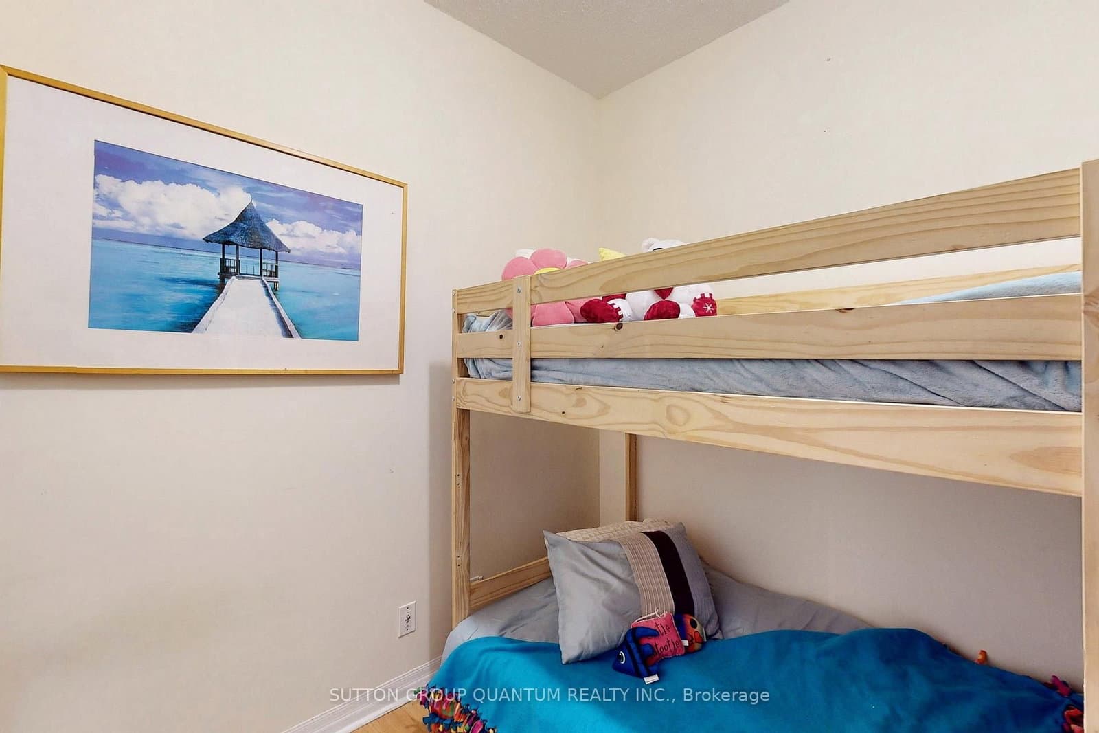 3939 Duke Of York Boulevard, Unit 701 thumbnail 22