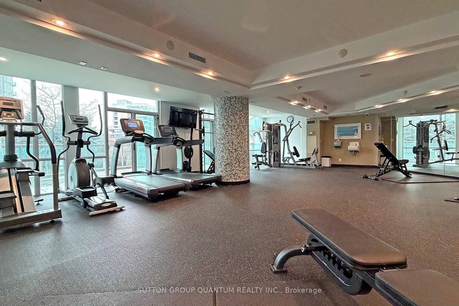 3939 Duke Of York Boulevard, Unit 701 thumbnail 30