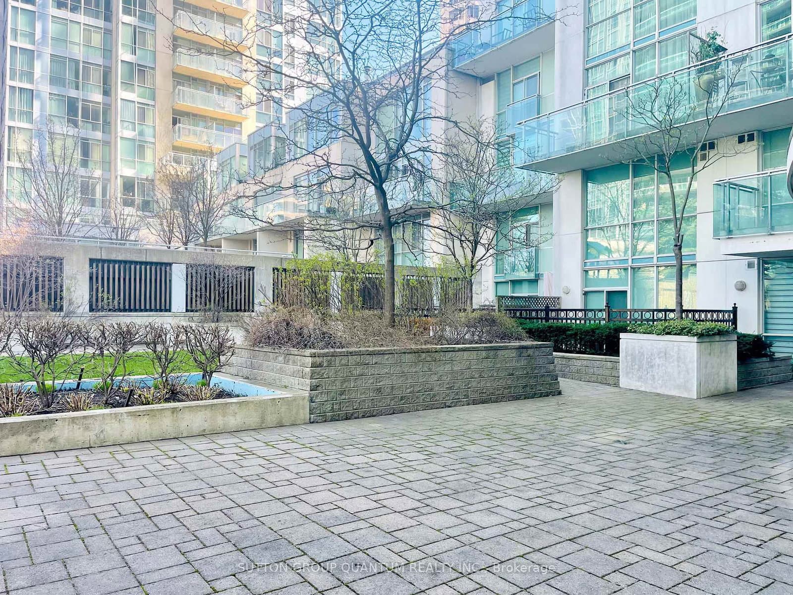 3939 Duke Of York Boulevard, Unit 701 thumbnail 38