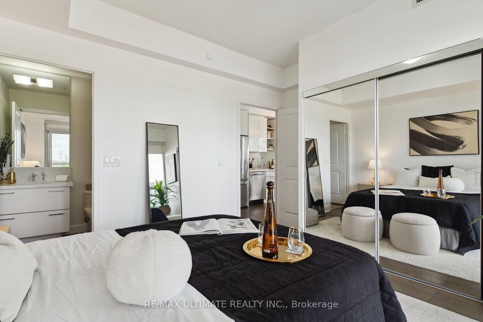 33 Shore Breeze Drive, Unit 1003 thumbnail 13
