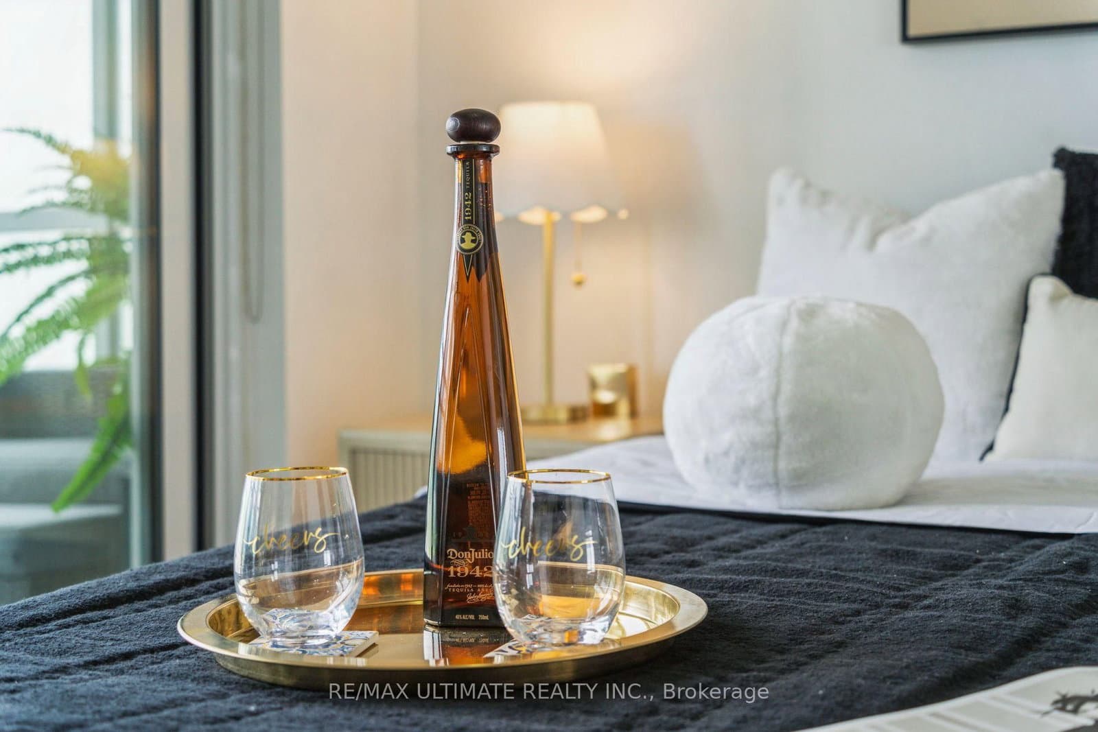 33 Shore Breeze Drive, Unit 1003 thumbnail 14