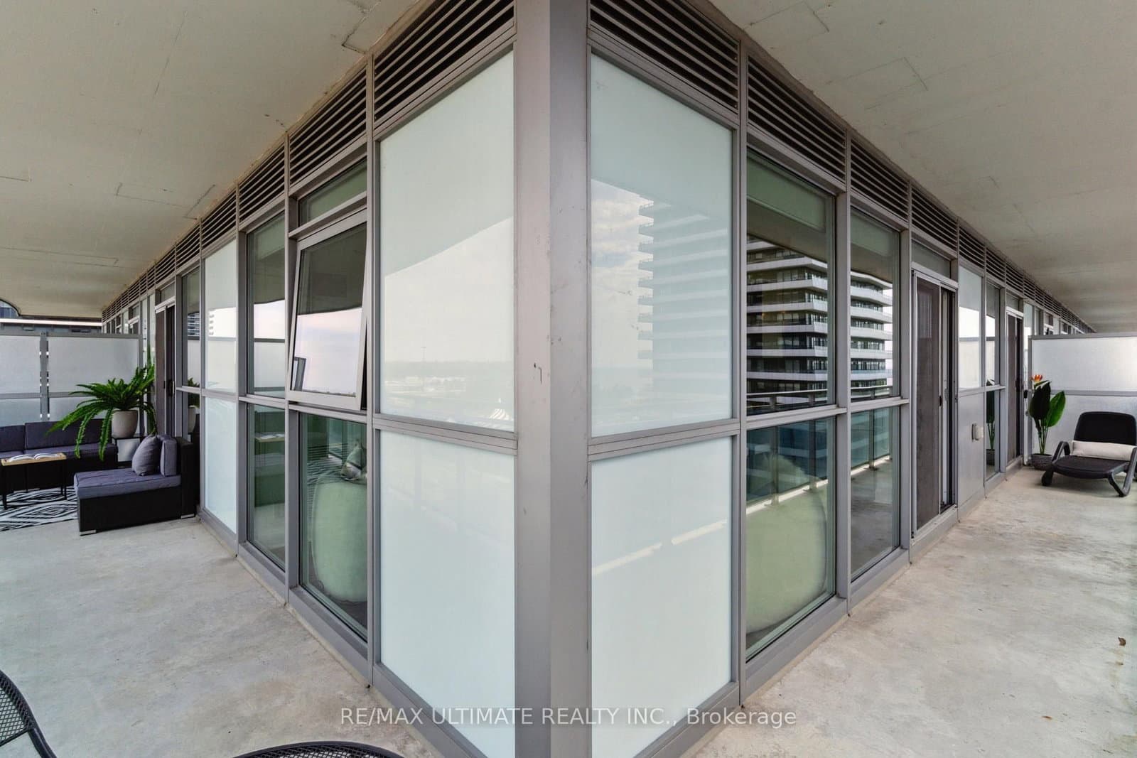 33 Shore Breeze Drive, Unit 1003 thumbnail 24