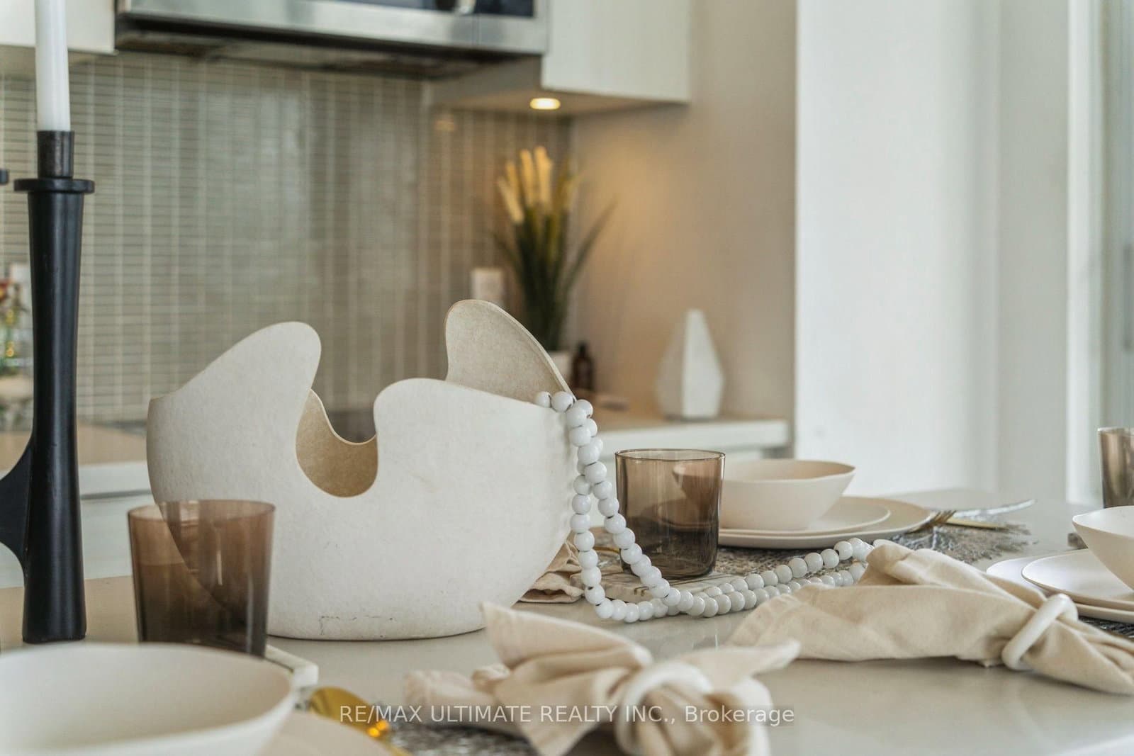 33 Shore Breeze Drive, Unit 1003 thumbnail 8