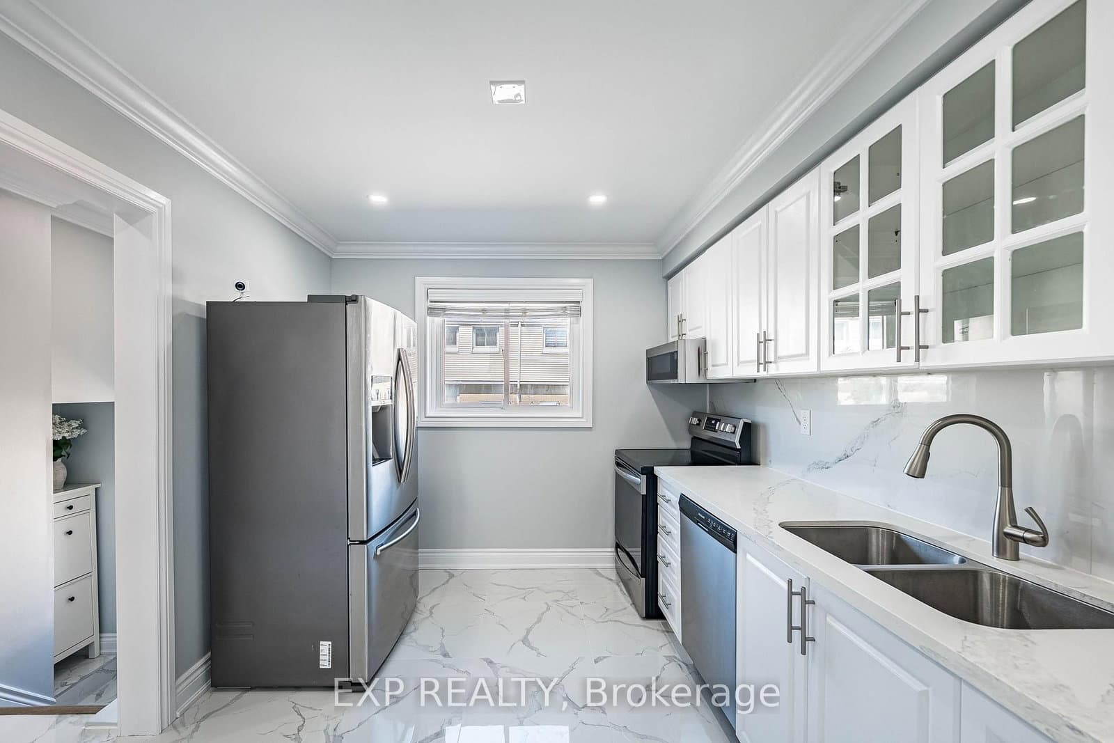 400 Mississauga Valley Boulevard, Unit 38 thumbnail 14