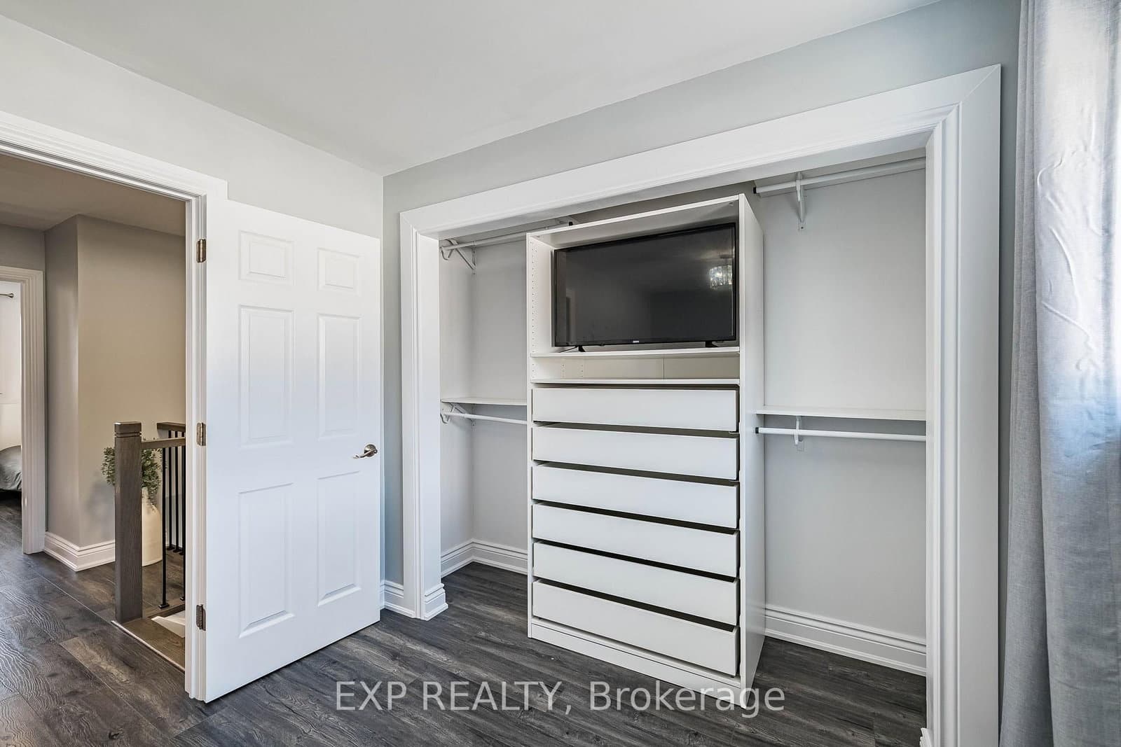 400 Mississauga Valley Boulevard, Unit 38 thumbnail 23