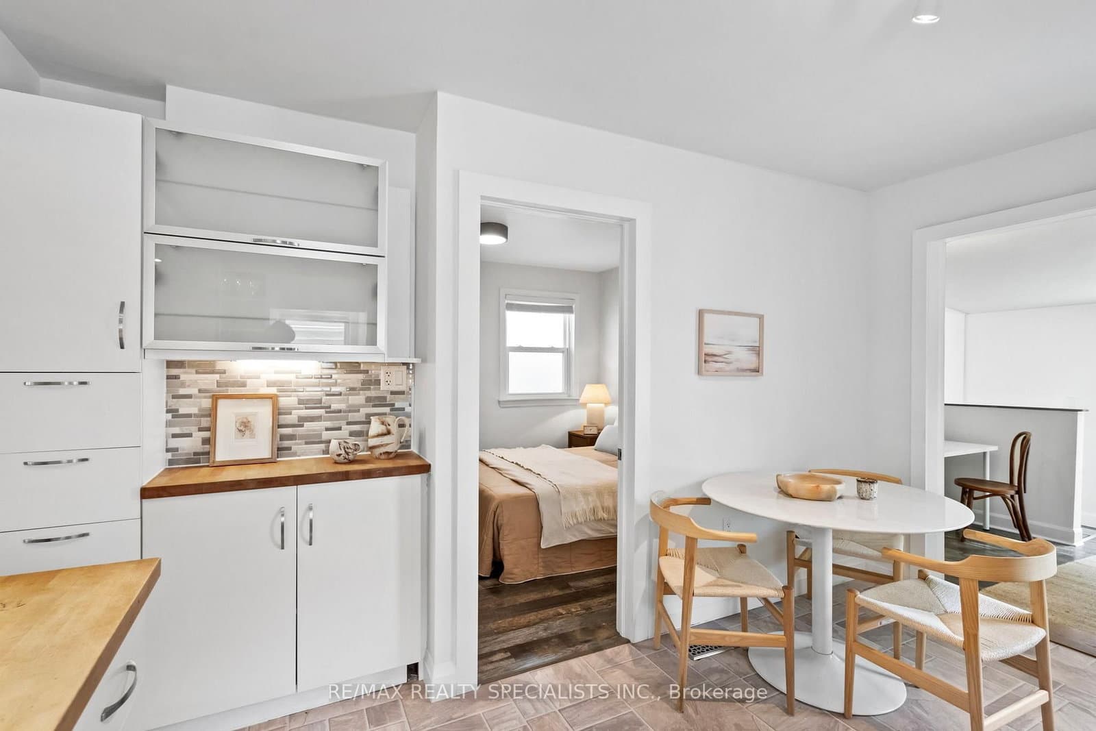 159 Hillside Avenue thumbnail 15