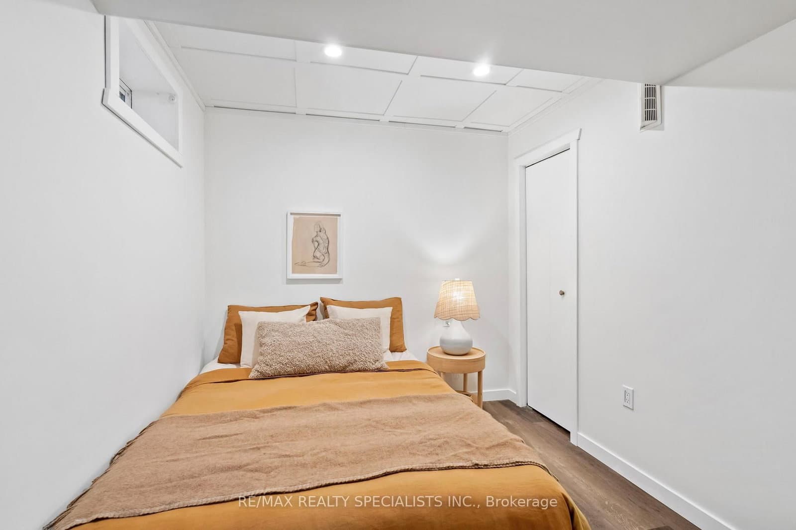 159 Hillside Avenue thumbnail 36