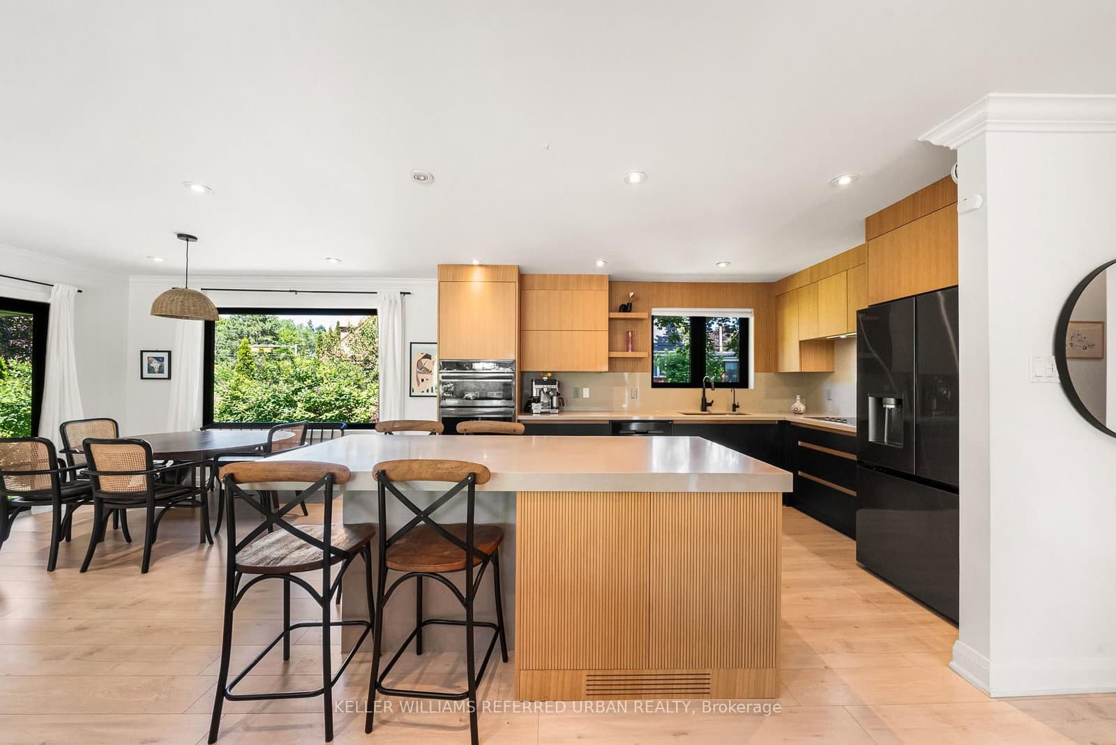 115 Bonnyview Drive thumbnail 6