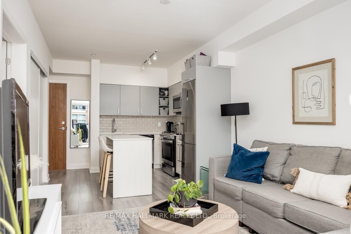 385 Osler Street, Unit 306 thumbnail 10
