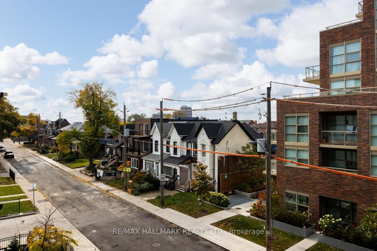 385 Osler Street, Unit 306 thumbnail 18