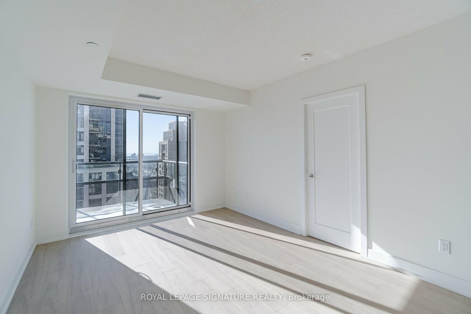 10 Eva Road, Unit 2701 thumbnail 14