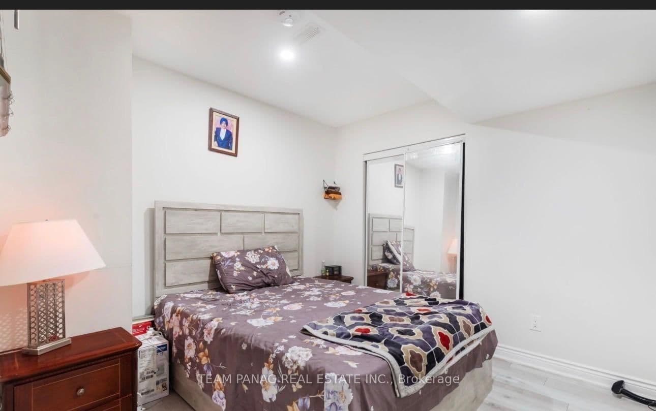 61 Degrey Drive, Unit Basement thumbnail 2