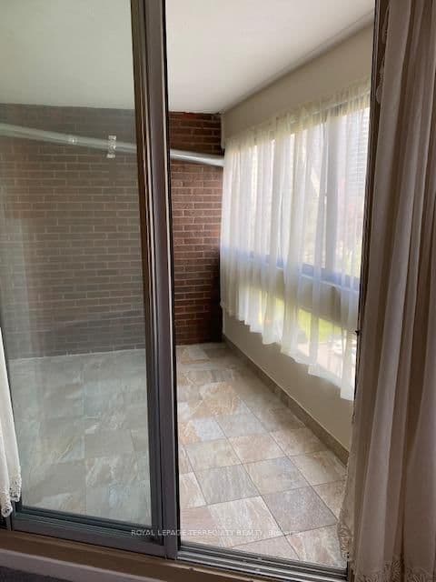 50 Elm Drive E, Unit 604 thumbnail 19