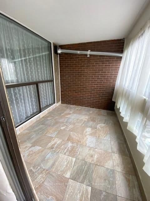 50 Elm Drive E, Unit 604 thumbnail 20
