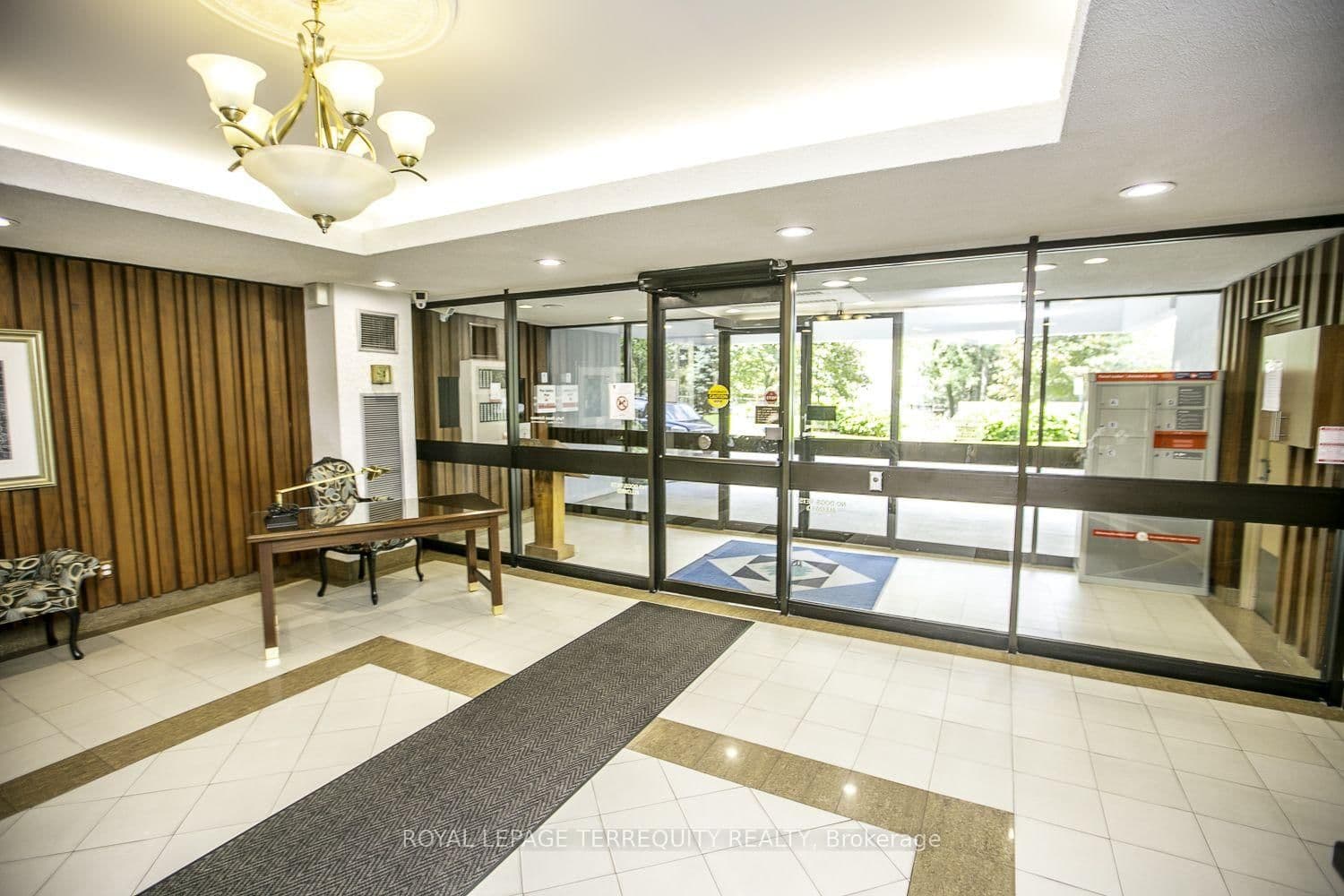 50 Elm Drive E, Unit 604 thumbnail 7