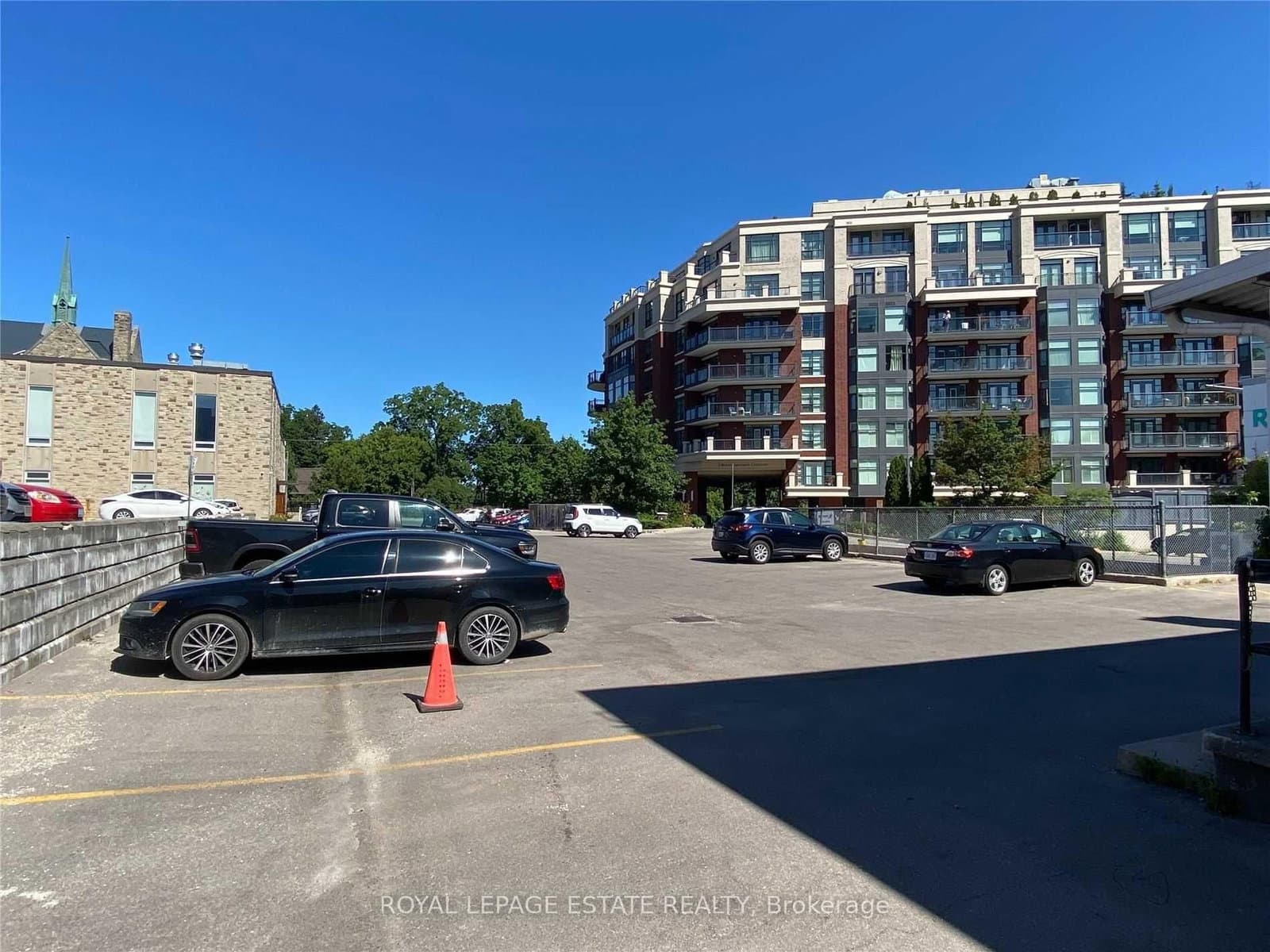 4894-4896 Dundas Street W, Unit Lower thumbnail 7