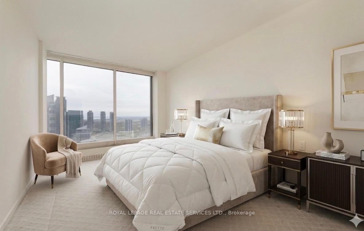 2045 Lake Shore Boulevard W, Unit 4503 thumbnail 4