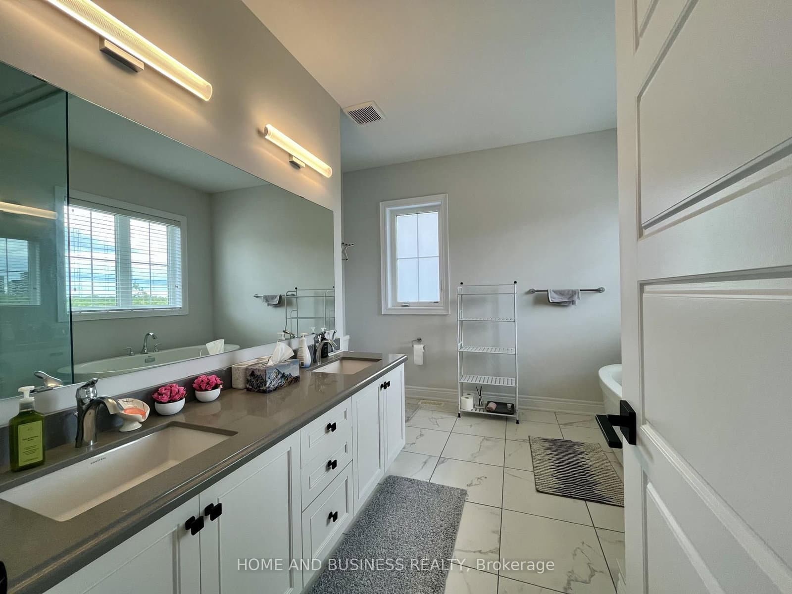 152 MARVIN Avenue thumbnail 44