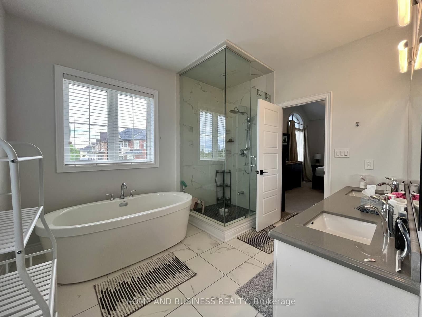 152 MARVIN Avenue thumbnail 45