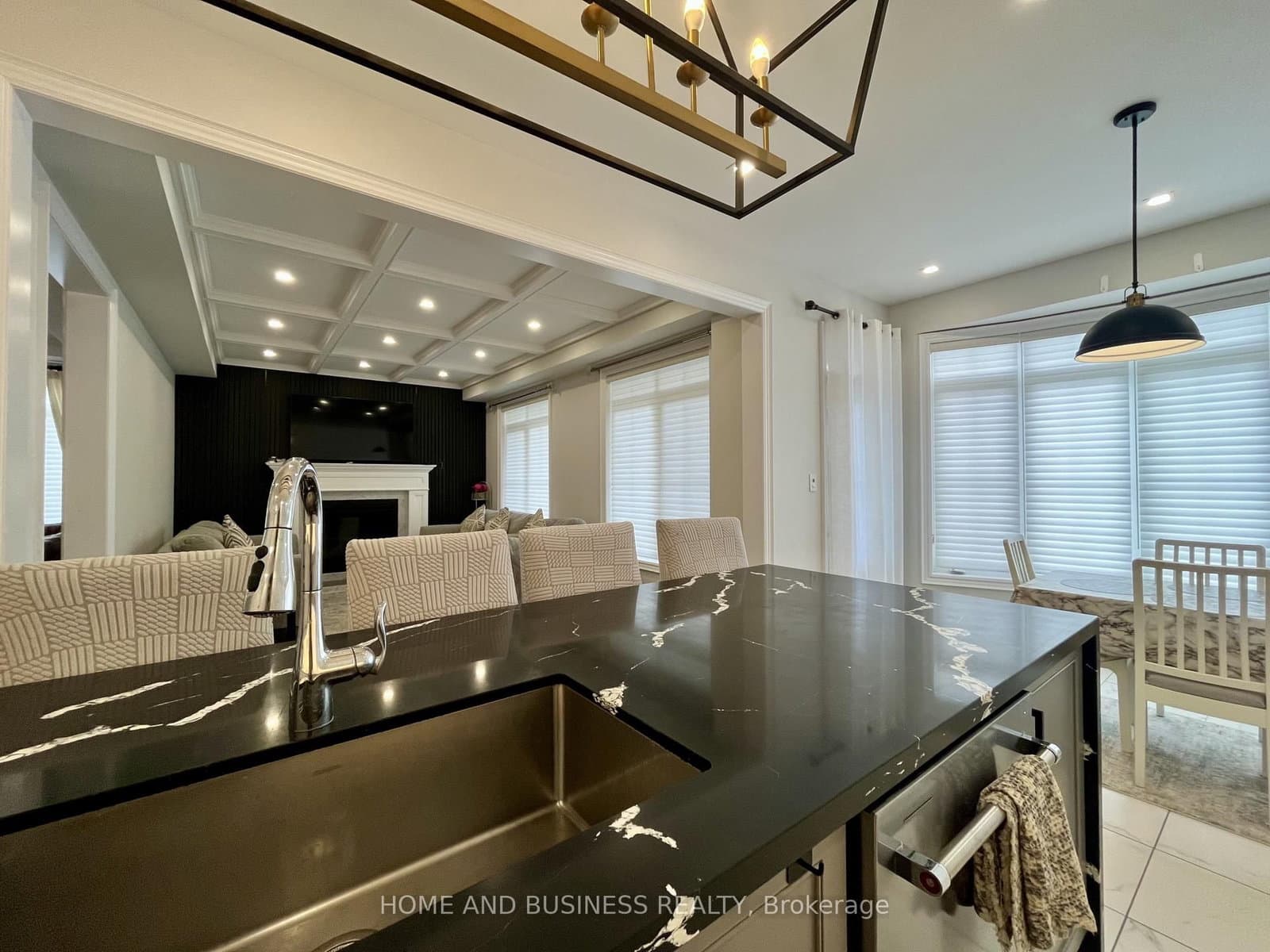 152 MARVIN Avenue thumbnail 9