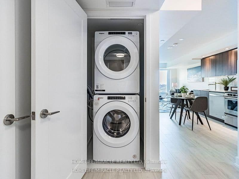 10 Eva Road, Unit 1503 thumbnail 35