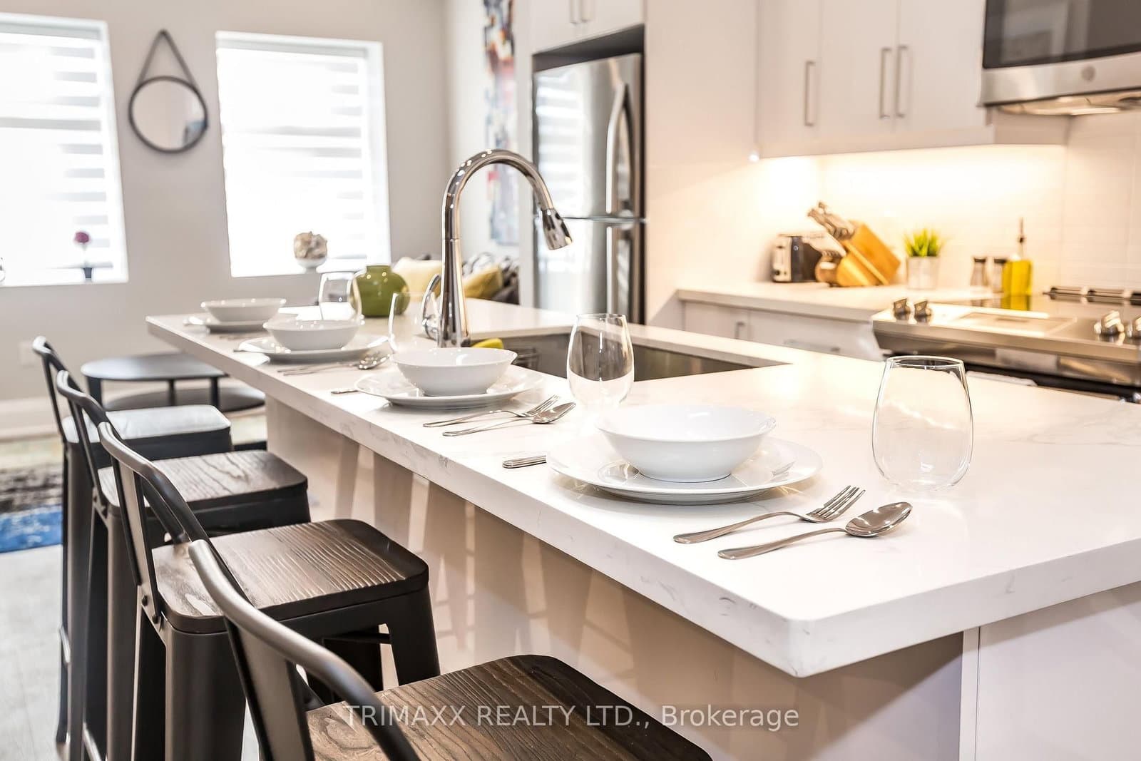 1220 King Street W, Unit #A thumbnail 6