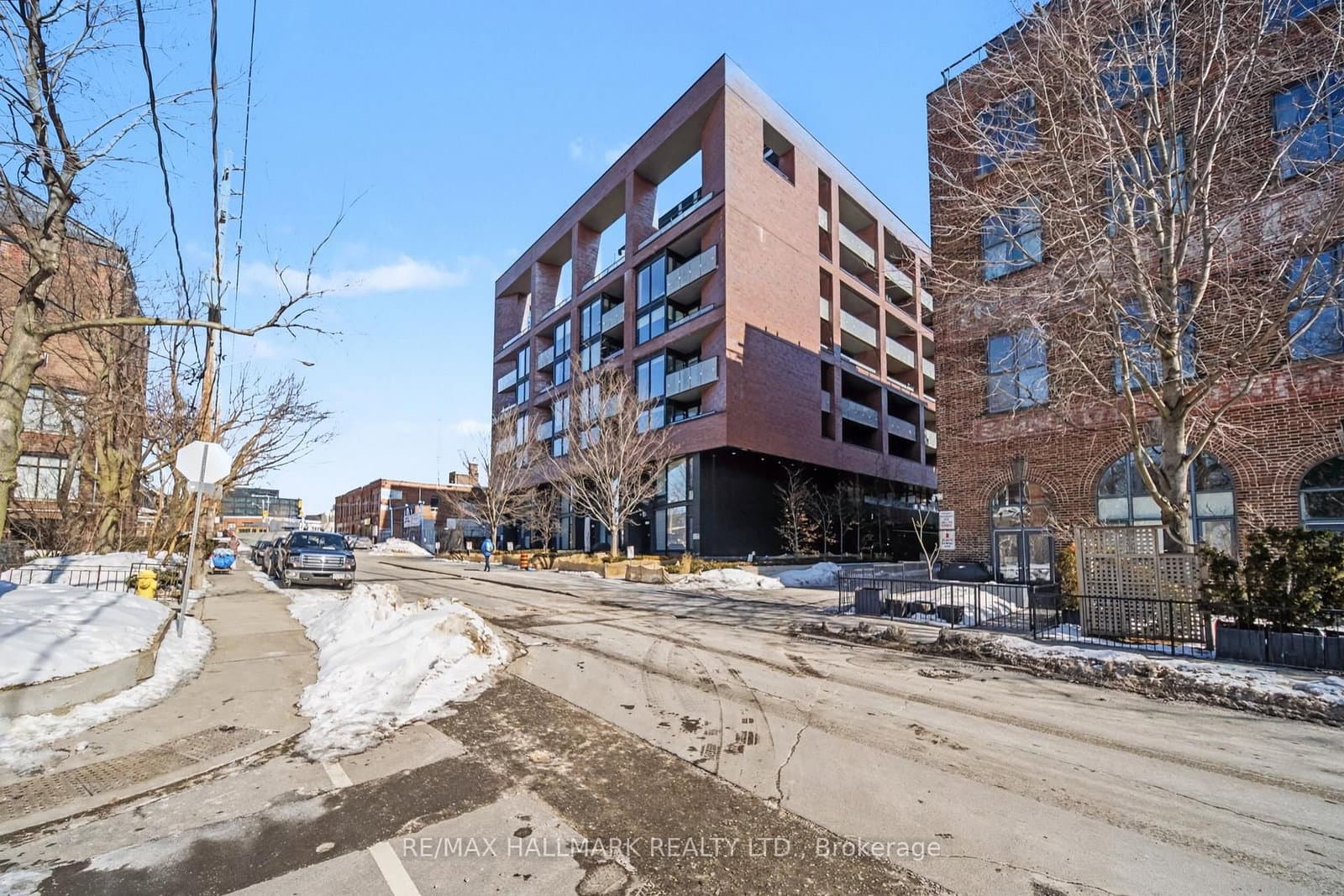 383 Sorauren Avenue, Unit 609 thumbnail 30