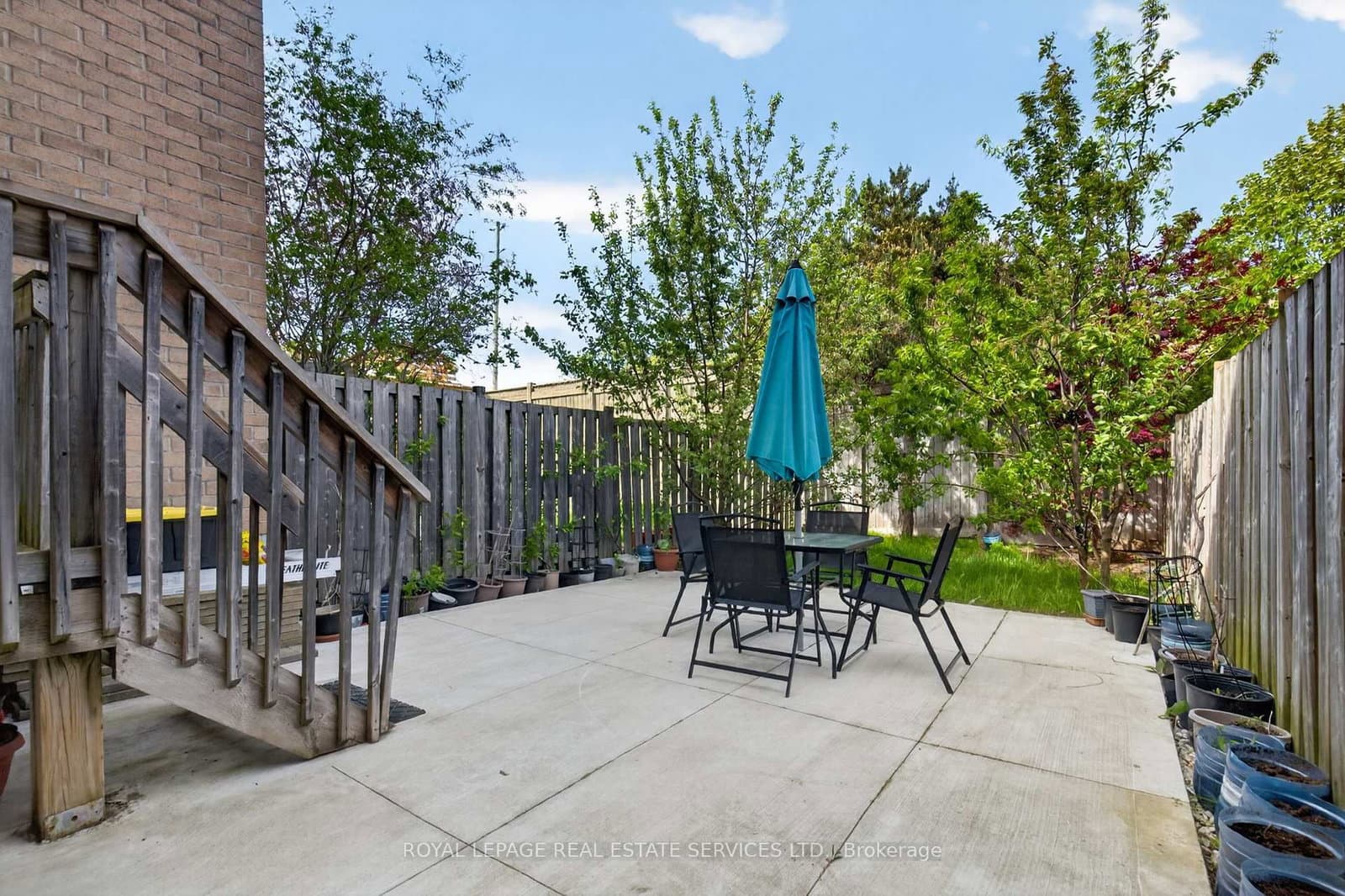2307 Stone Glen Crescent thumbnail 30