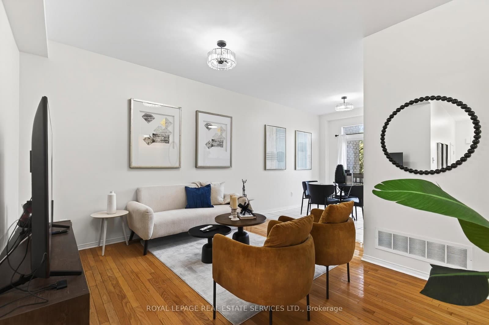 2307 Stone Glen Crescent thumbnail 5