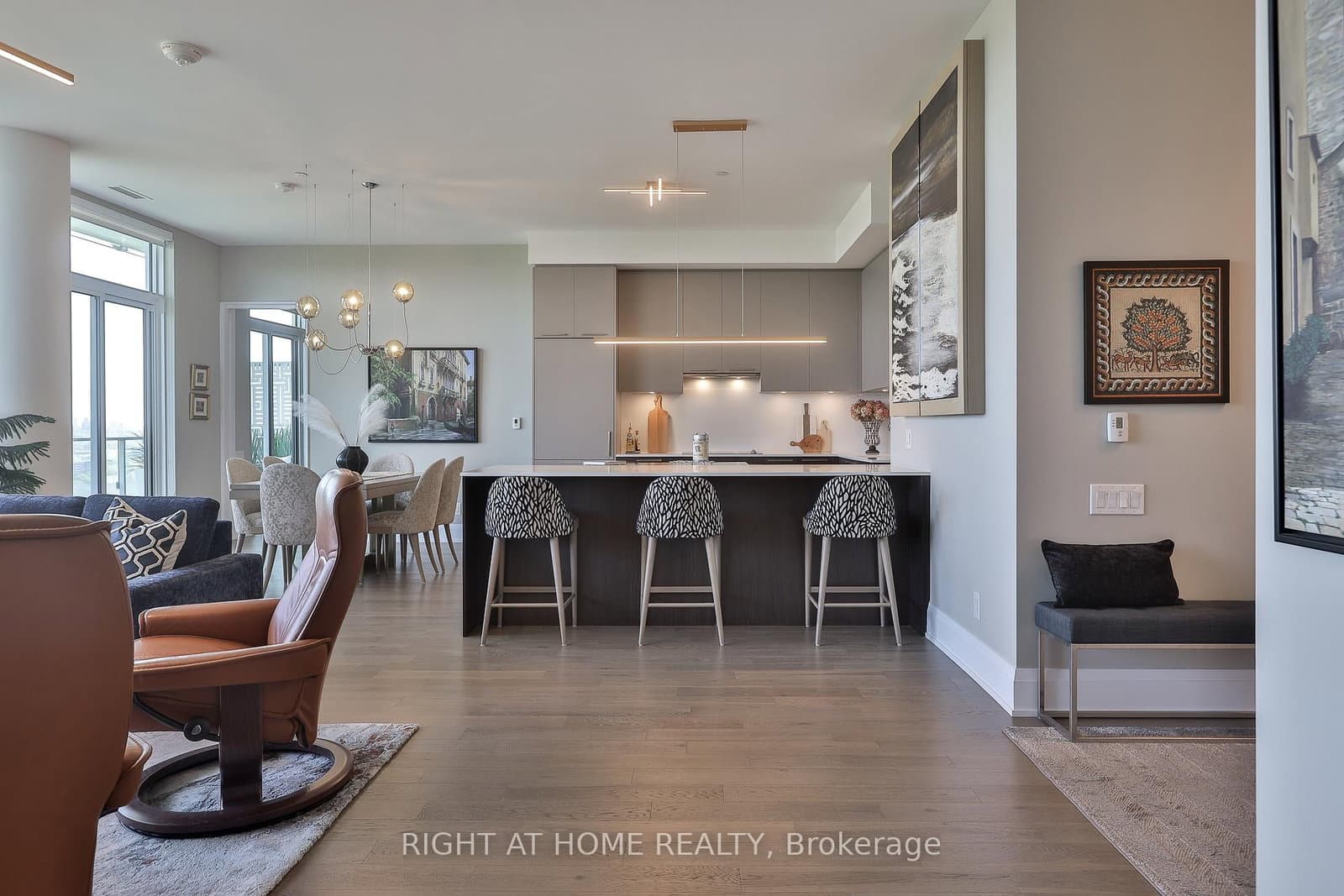 20 Brin Drive, Unit 2003 thumbnail 10