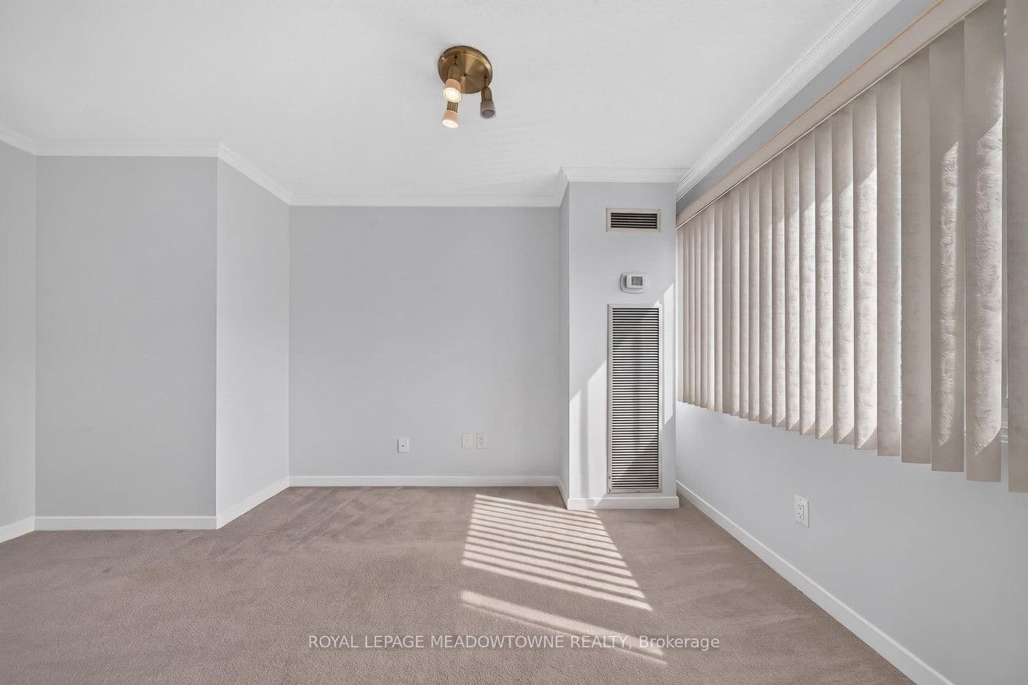 1580 Mississauga Valley Boulevard, Unit 1501 thumbnail 25