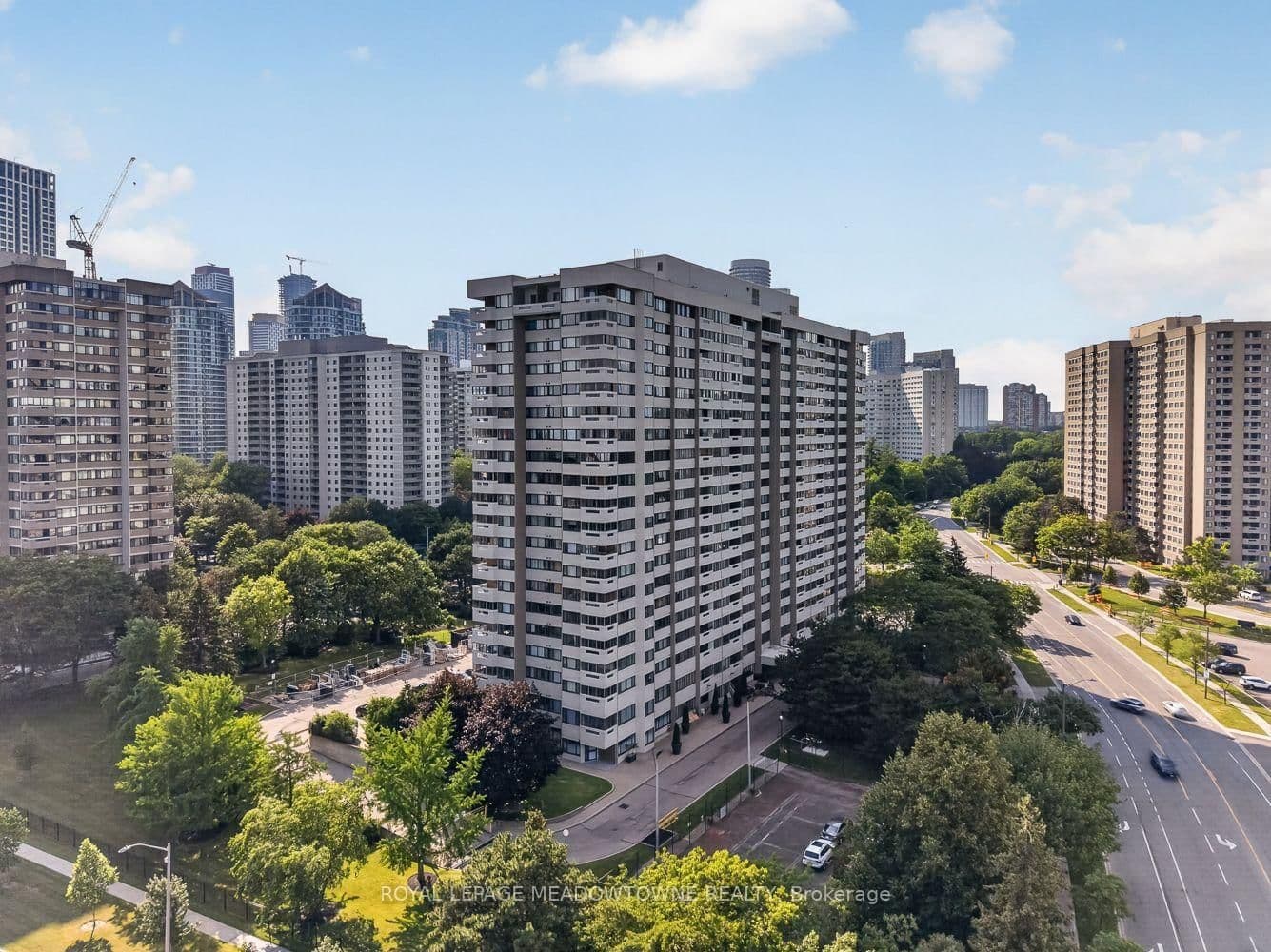 1580 Mississauga Valley Boulevard, Unit 1501 thumbnail 5