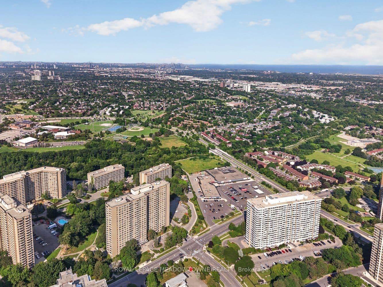 1580 Mississauga Valley Boulevard, Unit 1501 thumbnail 7