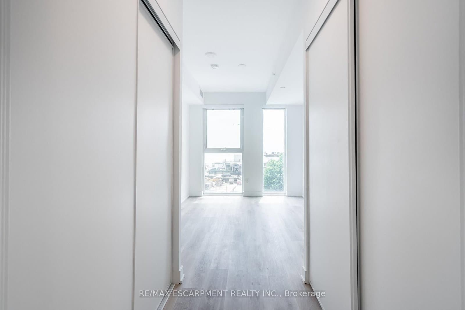 370 Martha Street, Unit 309 thumbnail 23