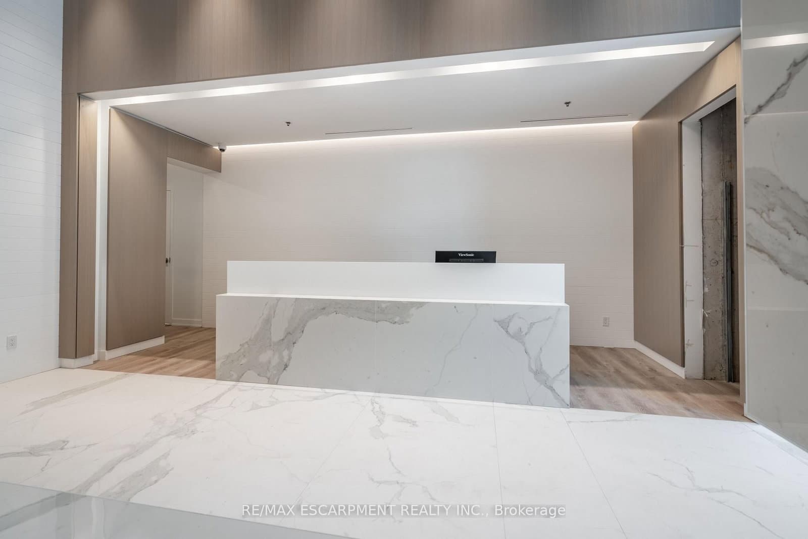 370 Martha Street, Unit 309 thumbnail 25