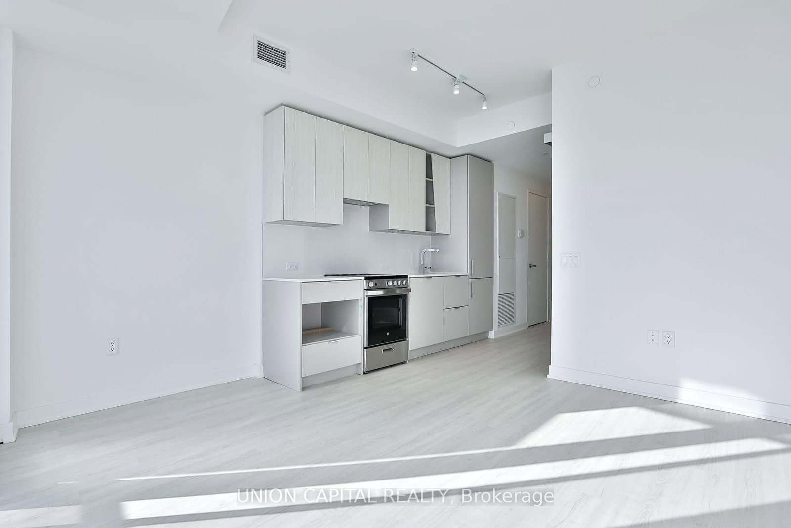 3883 Quartz Road, Unit 3307 thumbnail 9