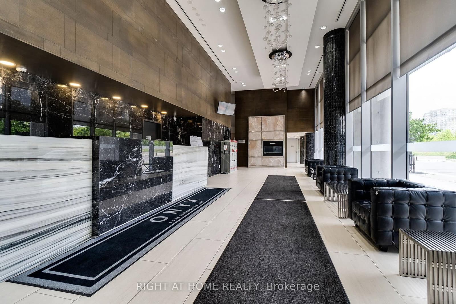 223 Webb Drive, Unit 2702 thumbnail 2
