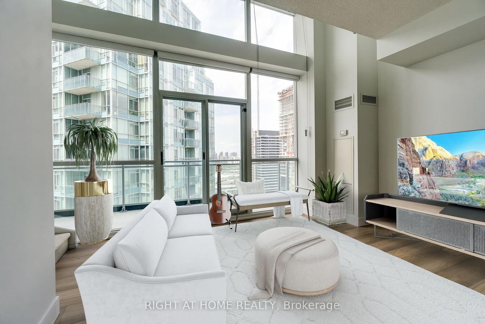 223 Webb Drive, Unit 2702 thumbnail 4