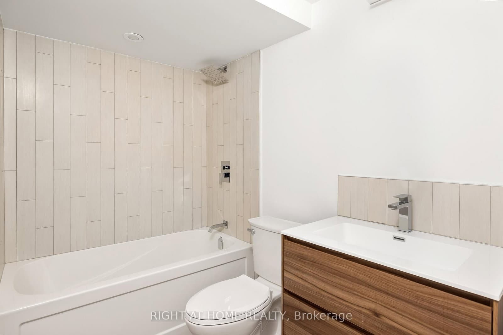 86 Lansdowne Avenue, Unit Unit #4 thumbnail 6