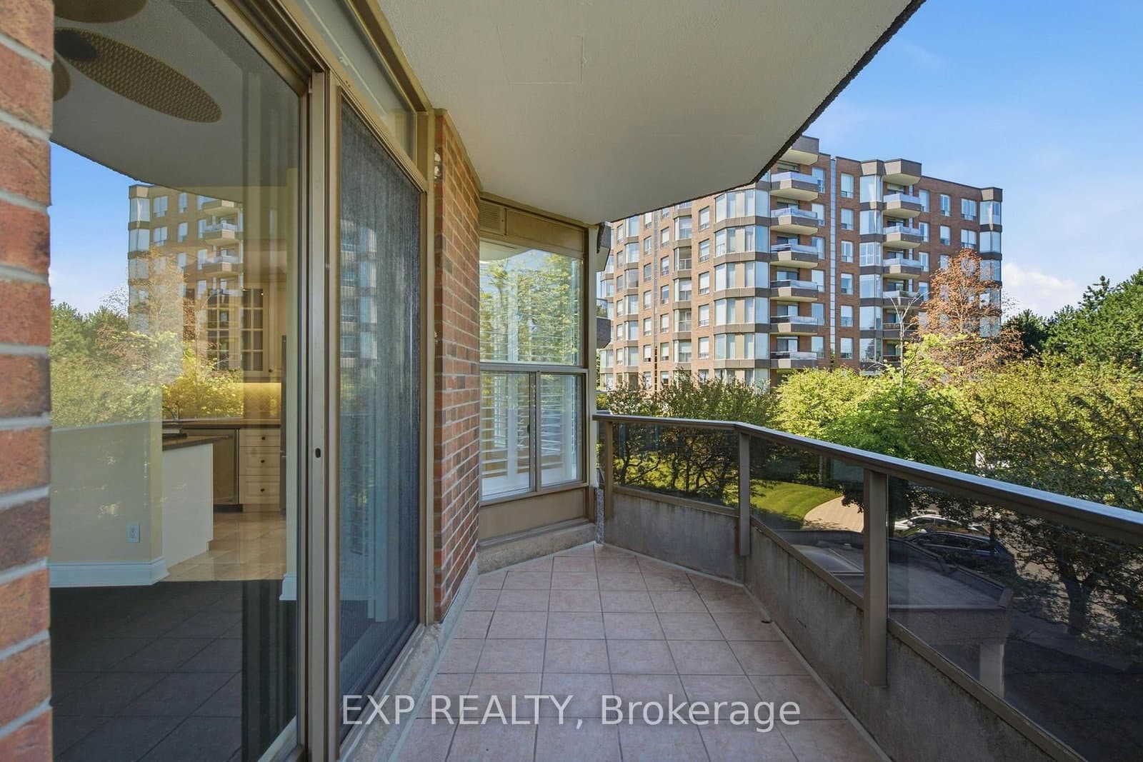 1903 Pilgrims Way, Unit 302 thumbnail 11