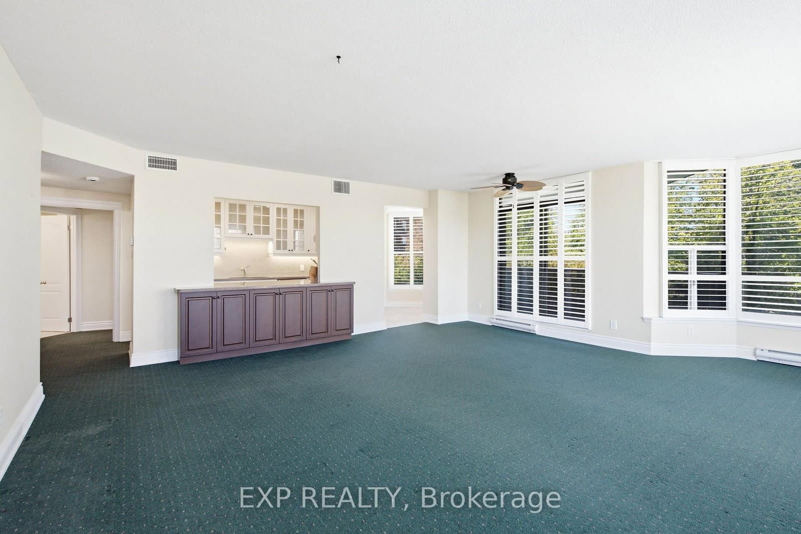 1903 Pilgrims Way, Unit 302 thumbnail 5