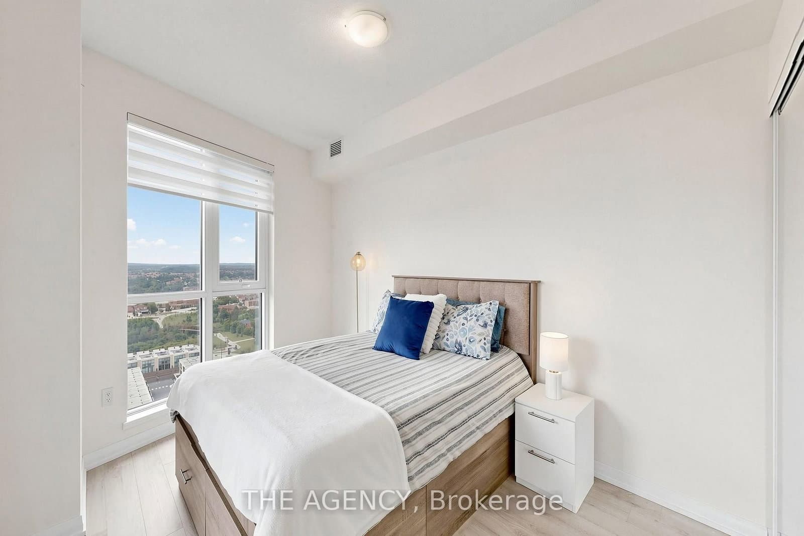 65 Watergarden Drive, Unit 1404 thumbnail 17