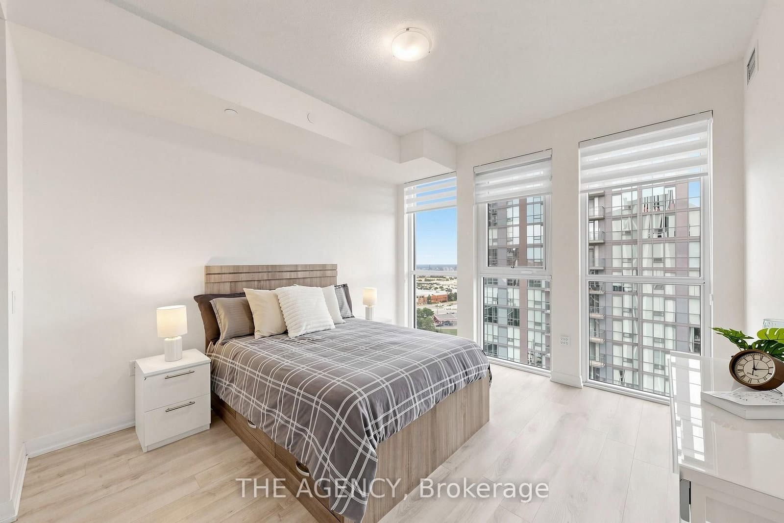 65 Watergarden Drive, Unit 1404 thumbnail 19