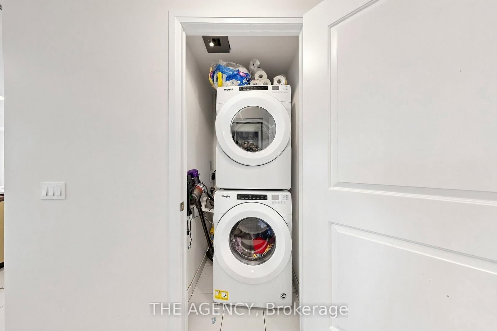 65 Watergarden Drive, Unit 1404 thumbnail 29