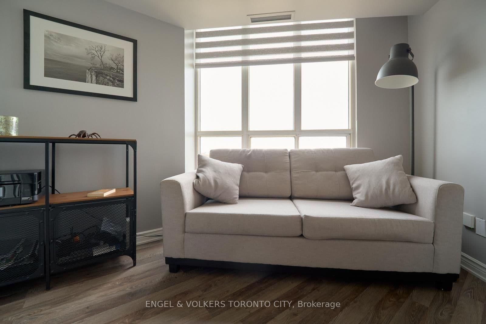 2285 Lake Shore Boulevard W, Unit 1204 thumbnail 14