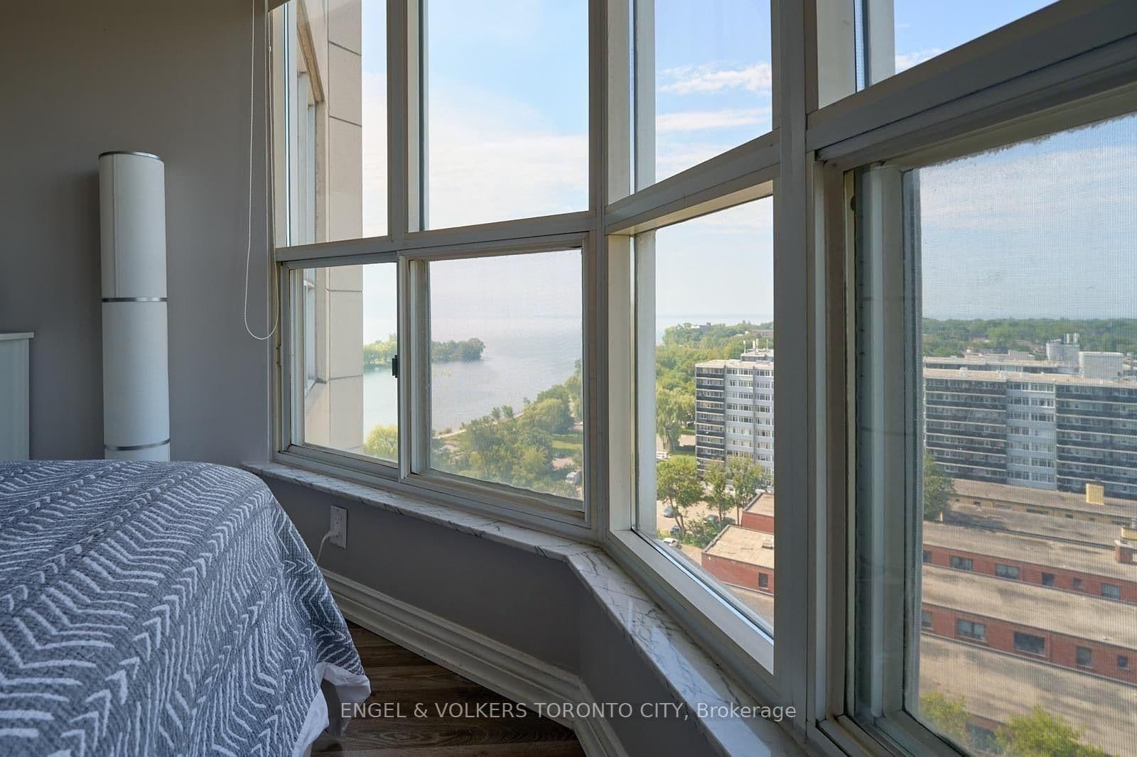 2285 Lake Shore Boulevard W, Unit 1204 thumbnail 34