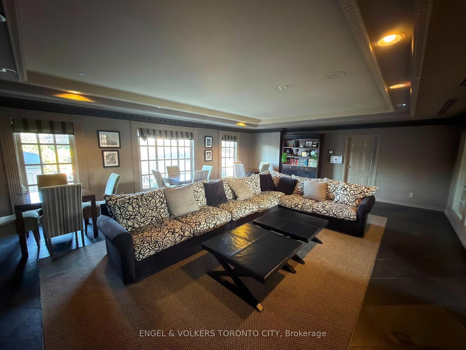 2285 Lake Shore Boulevard W, Unit 1204 thumbnail 9