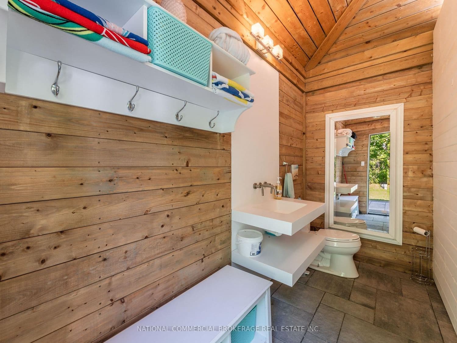 10088 Old Pine Crest Road thumbnail 32