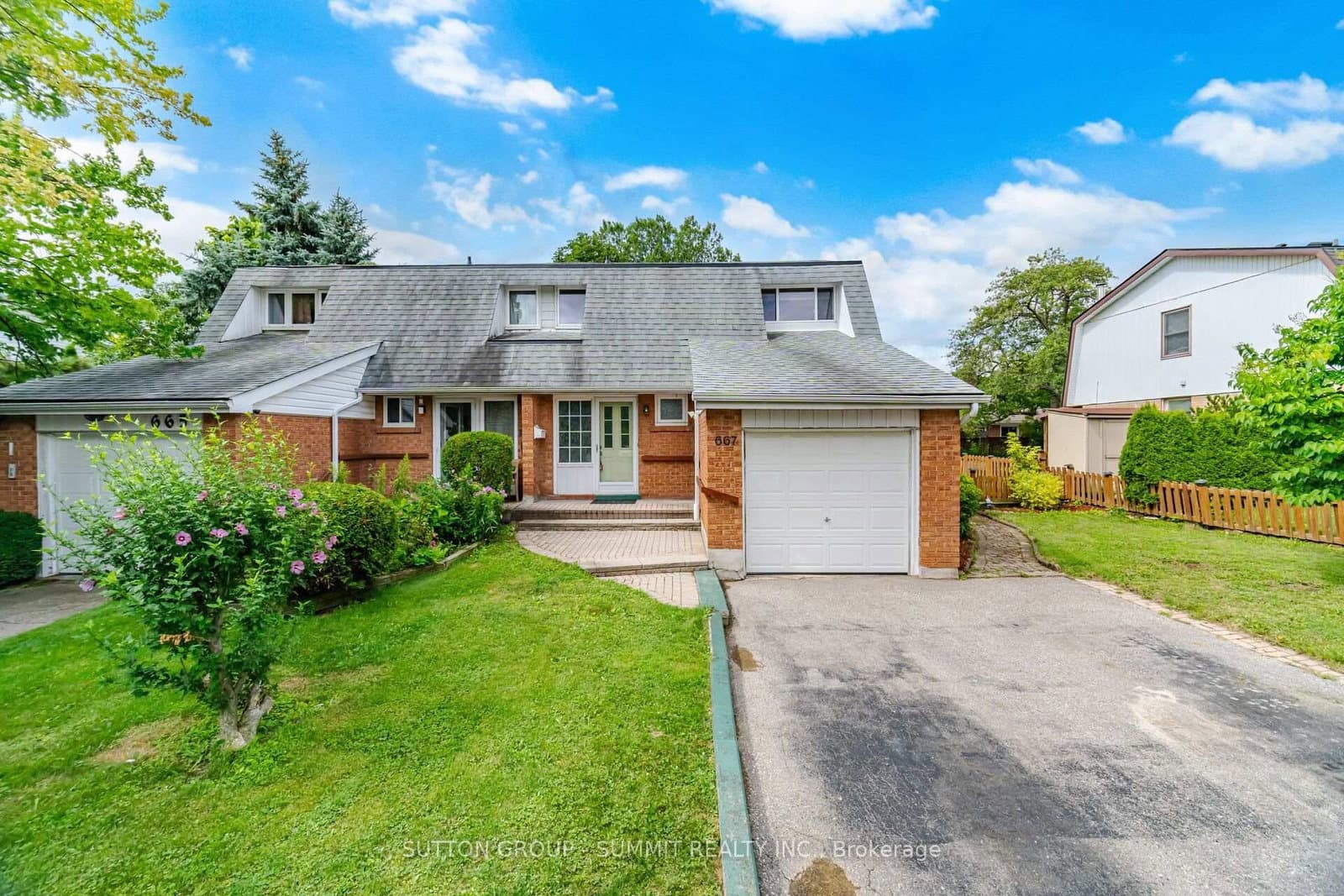 667 Green Meadow Crescent - Image 1